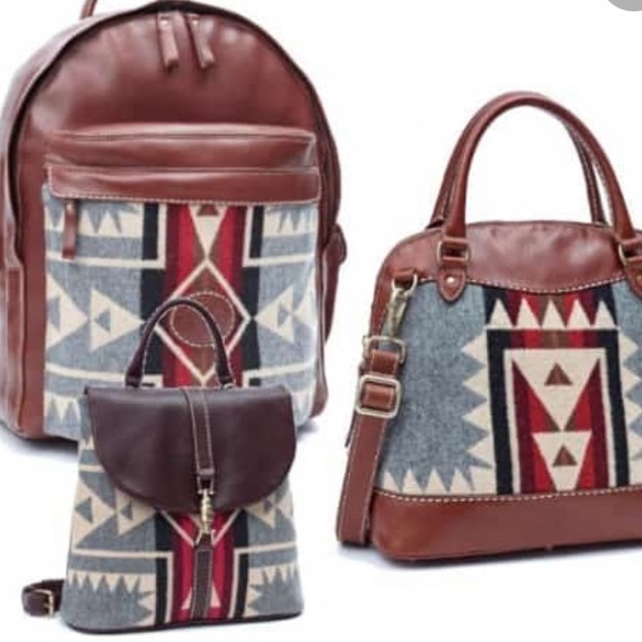 ROOTS boho Pendleton vibe in my closet✨like this post to come back to my closet - Picture 1 of 1